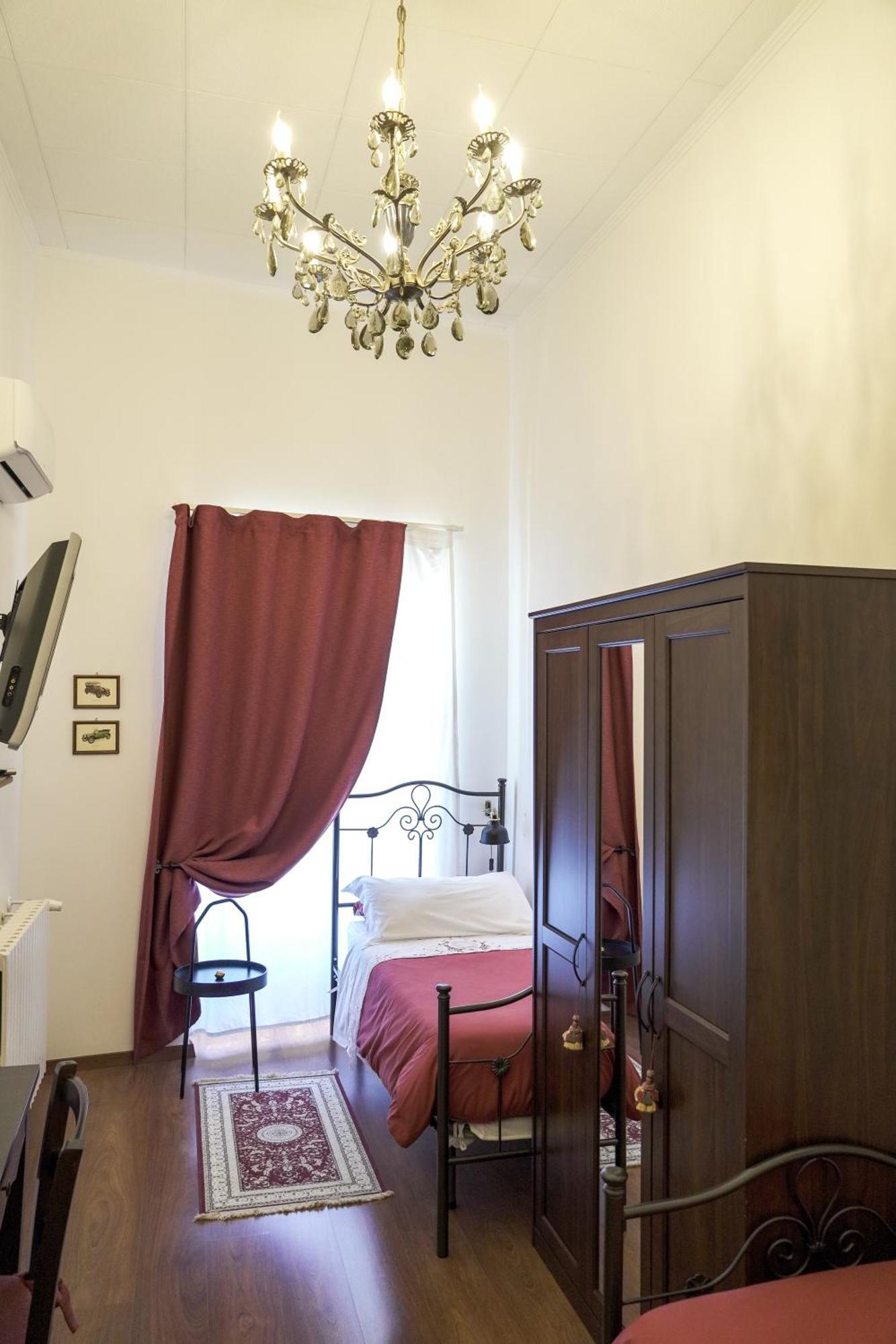 La Casa Del Fabbro Bed & Breakfast Troina ภายนอก รูปภาพ